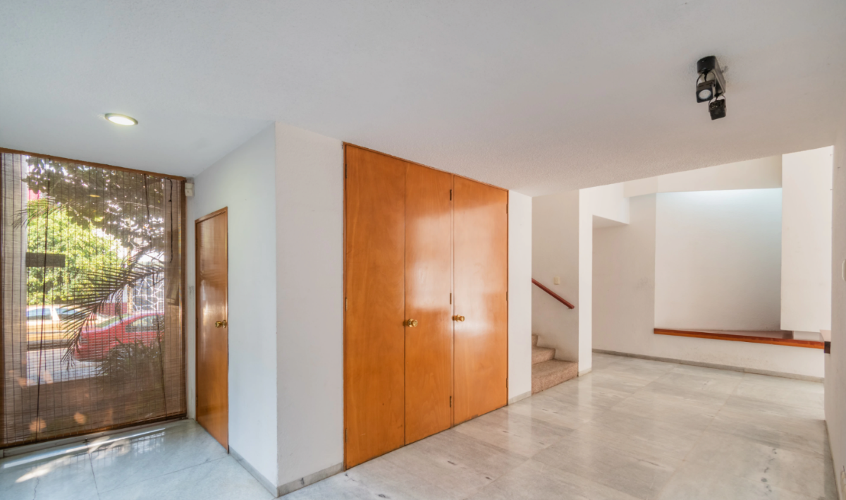 Recepción| Bodega | Armario