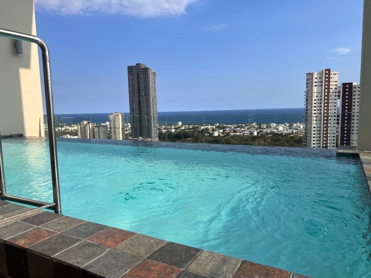16 de 17: Piscina infinity