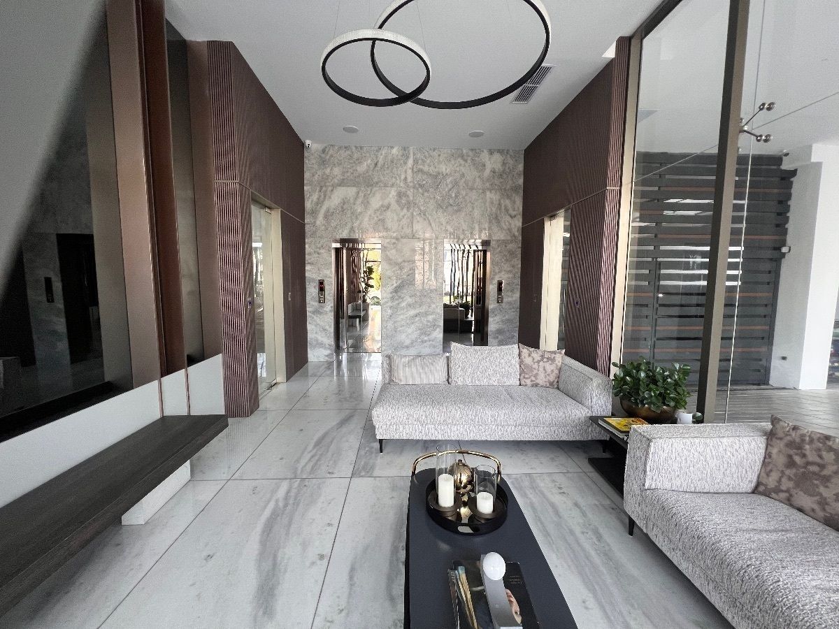 17 de 17: Lobby