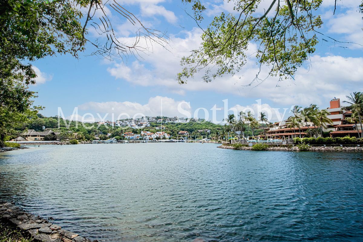 Villa en Venta en Ixtapa Zihuatanejo, Villa Coral 3 - foto 2