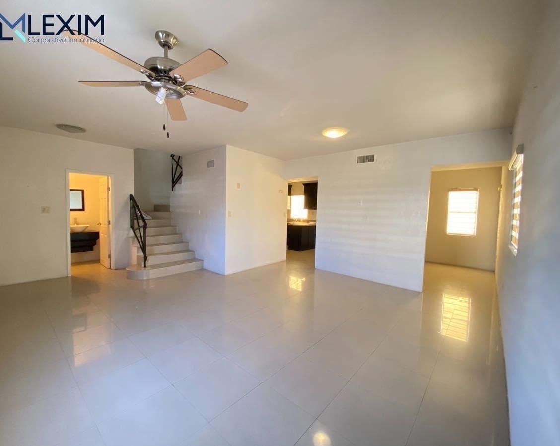 5 de 28: Entrada/Sala