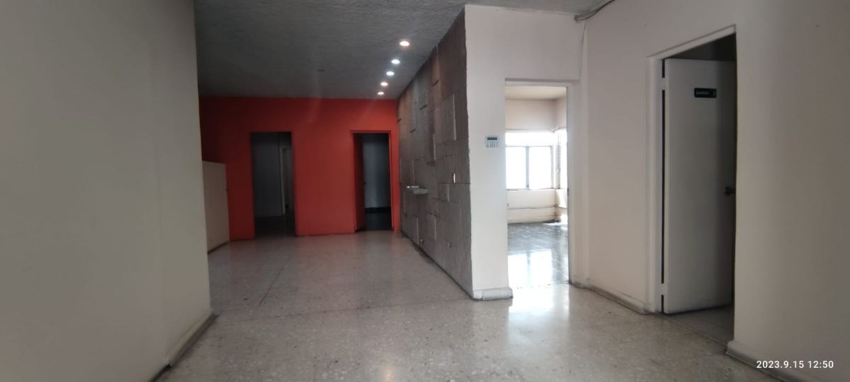 Renta casa  uso oficina/comercial en OBISPADO MTY