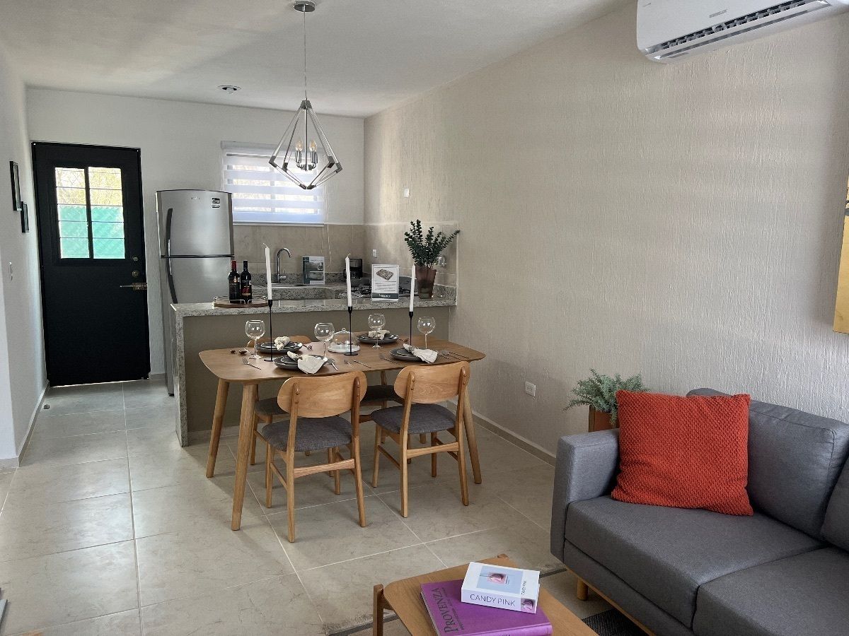 2 de 8: Sala - Comedor