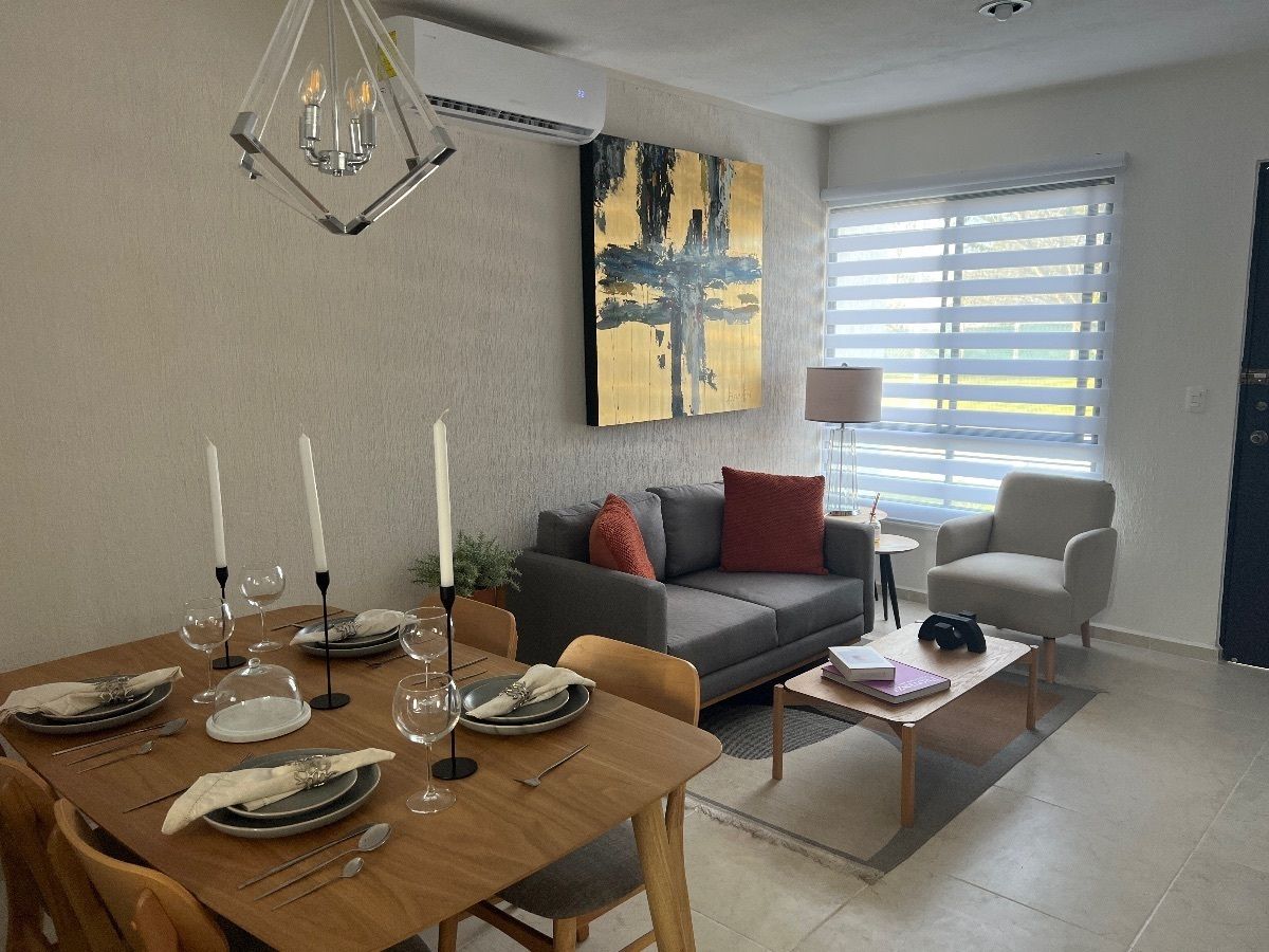 3 de 8: Sala - Comedor