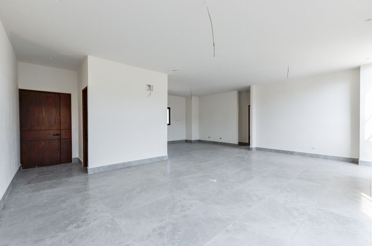2 of 24: Departamento