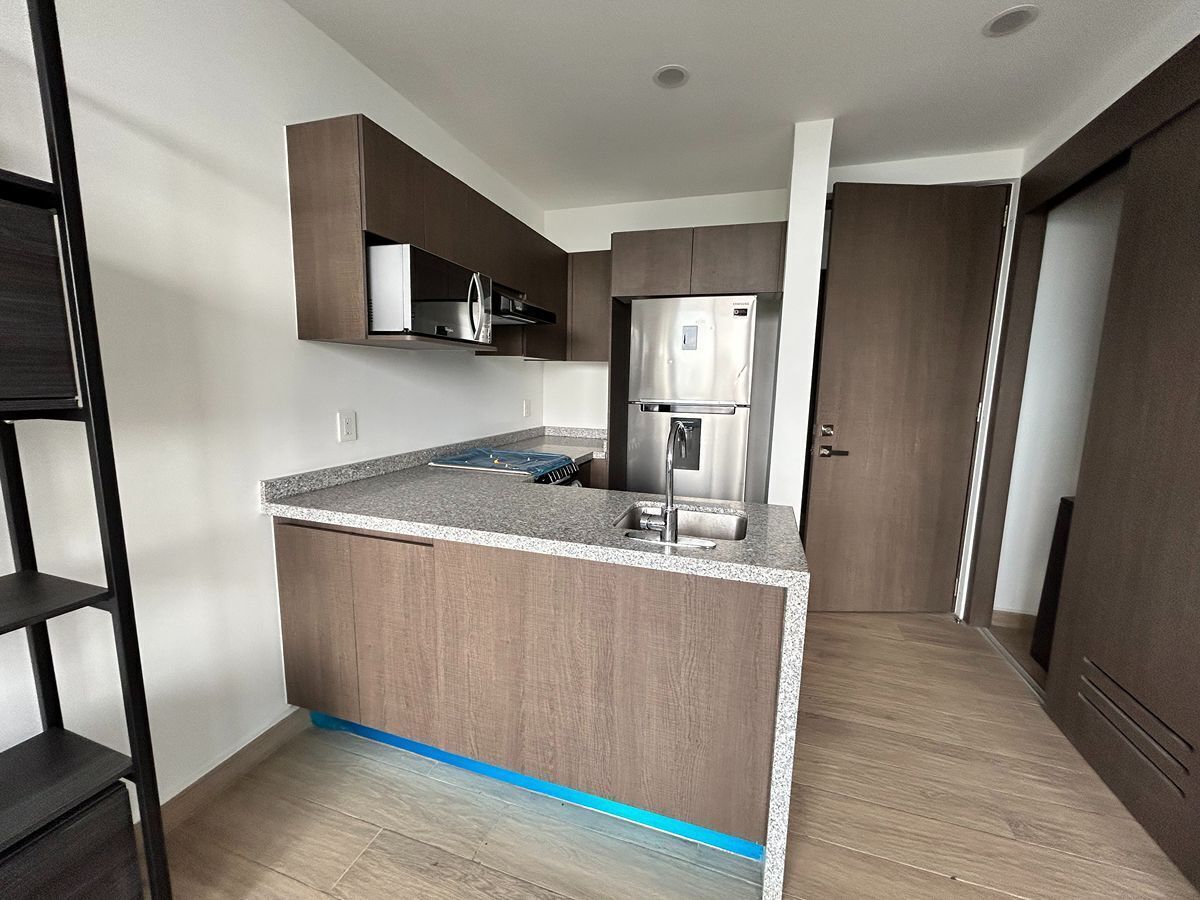 1 of 8: Cocina