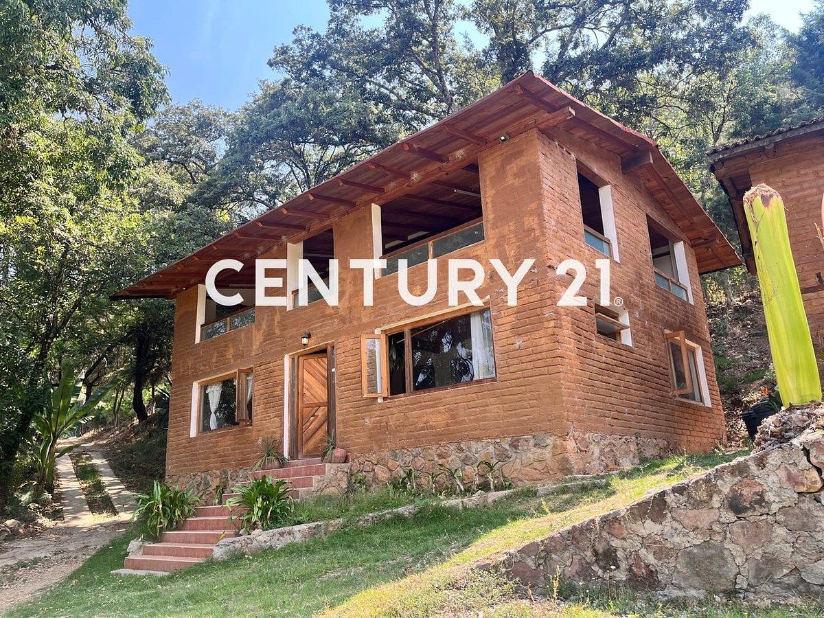 HOUSE FOR RENT IN RINCÓN DE ESTRADAS, VALLE DE BRAVO, photo 1 of 20