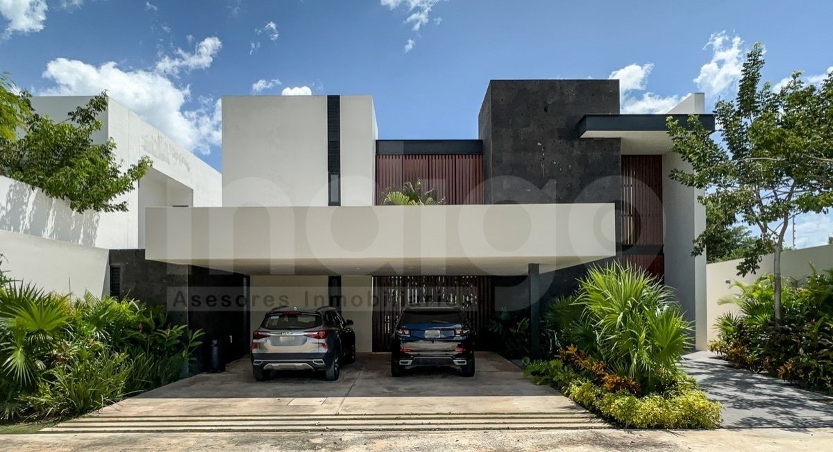 2 de 50: Fachada Frontal