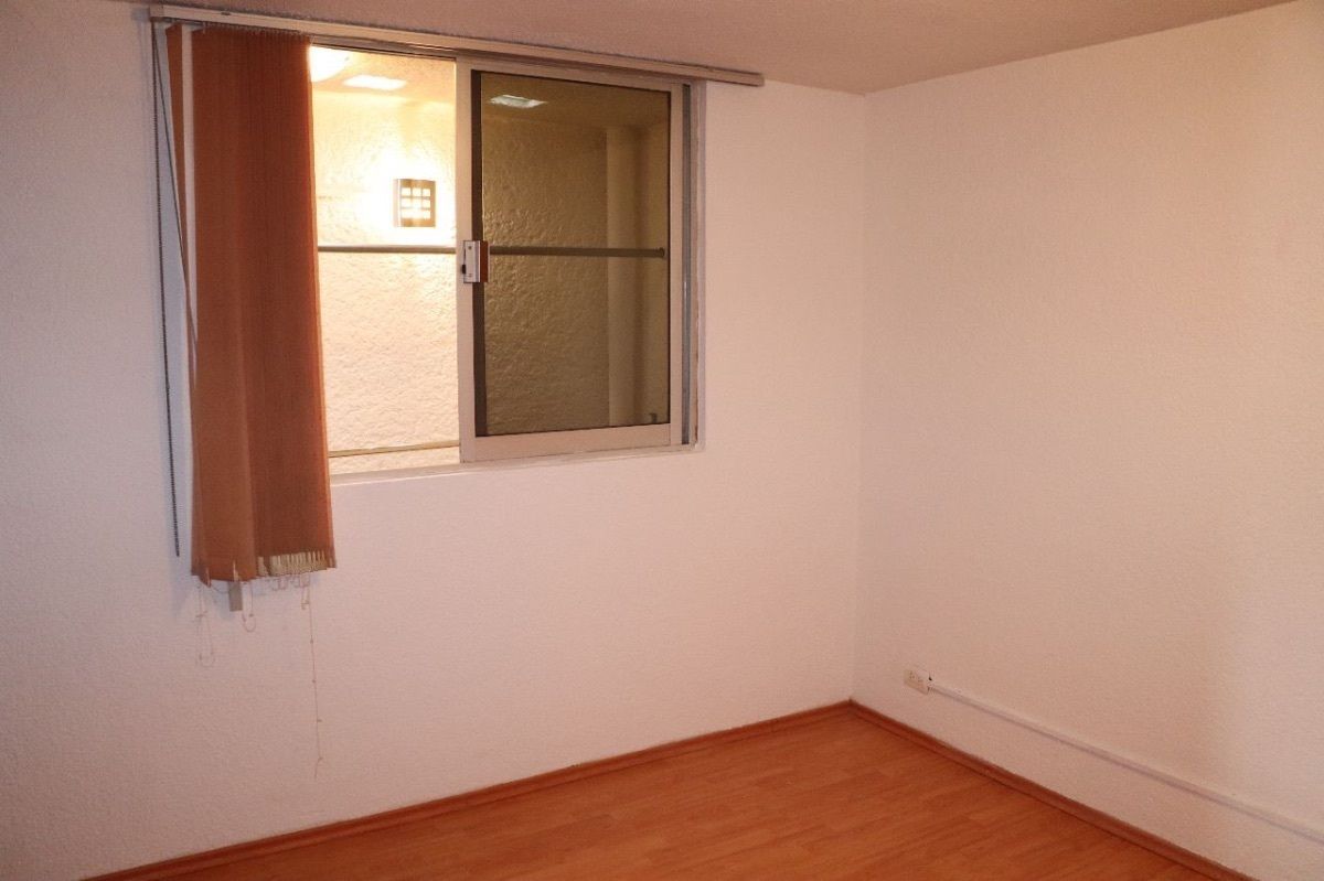 3 de 14: Interior