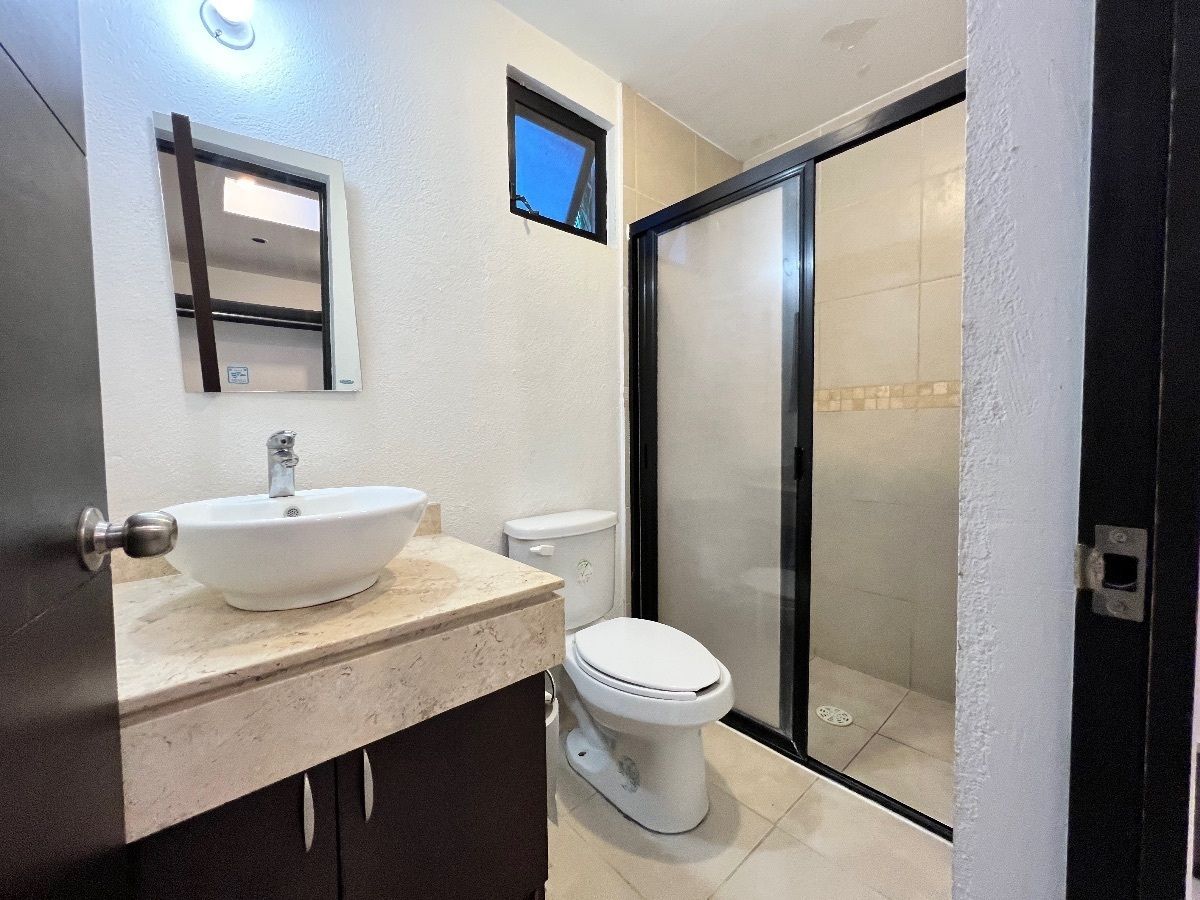 Casa em Milenio III, Querétaro, foto 15 de 21