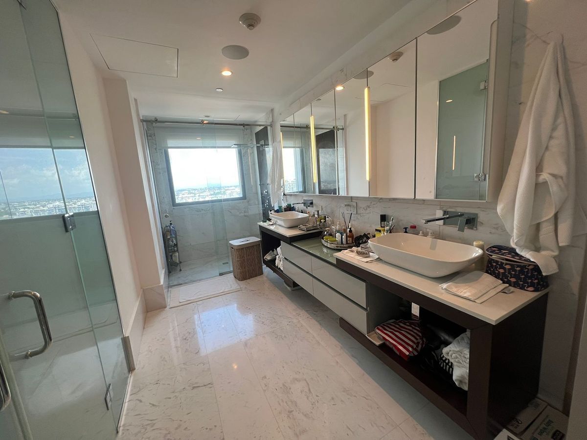 14 de 22: Baño Principal