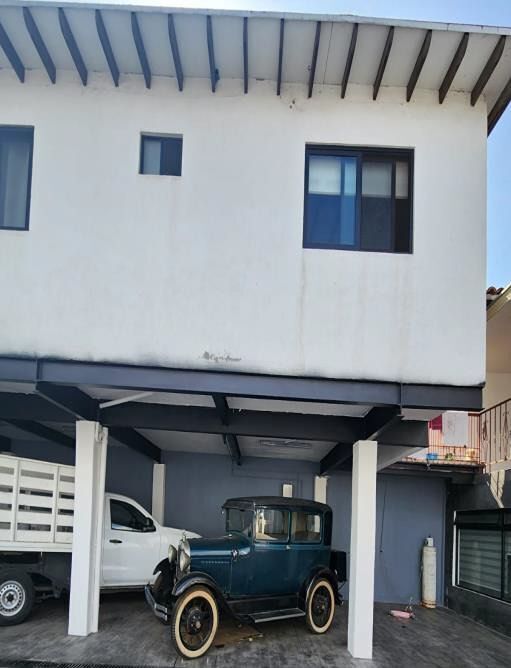 4 de 28
