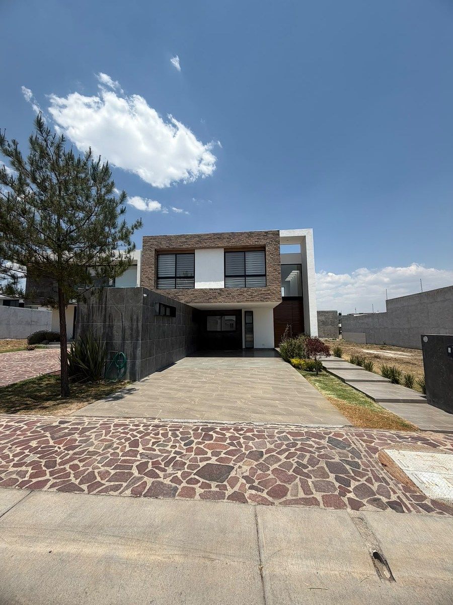 Casa en venta, foto 1 de 15