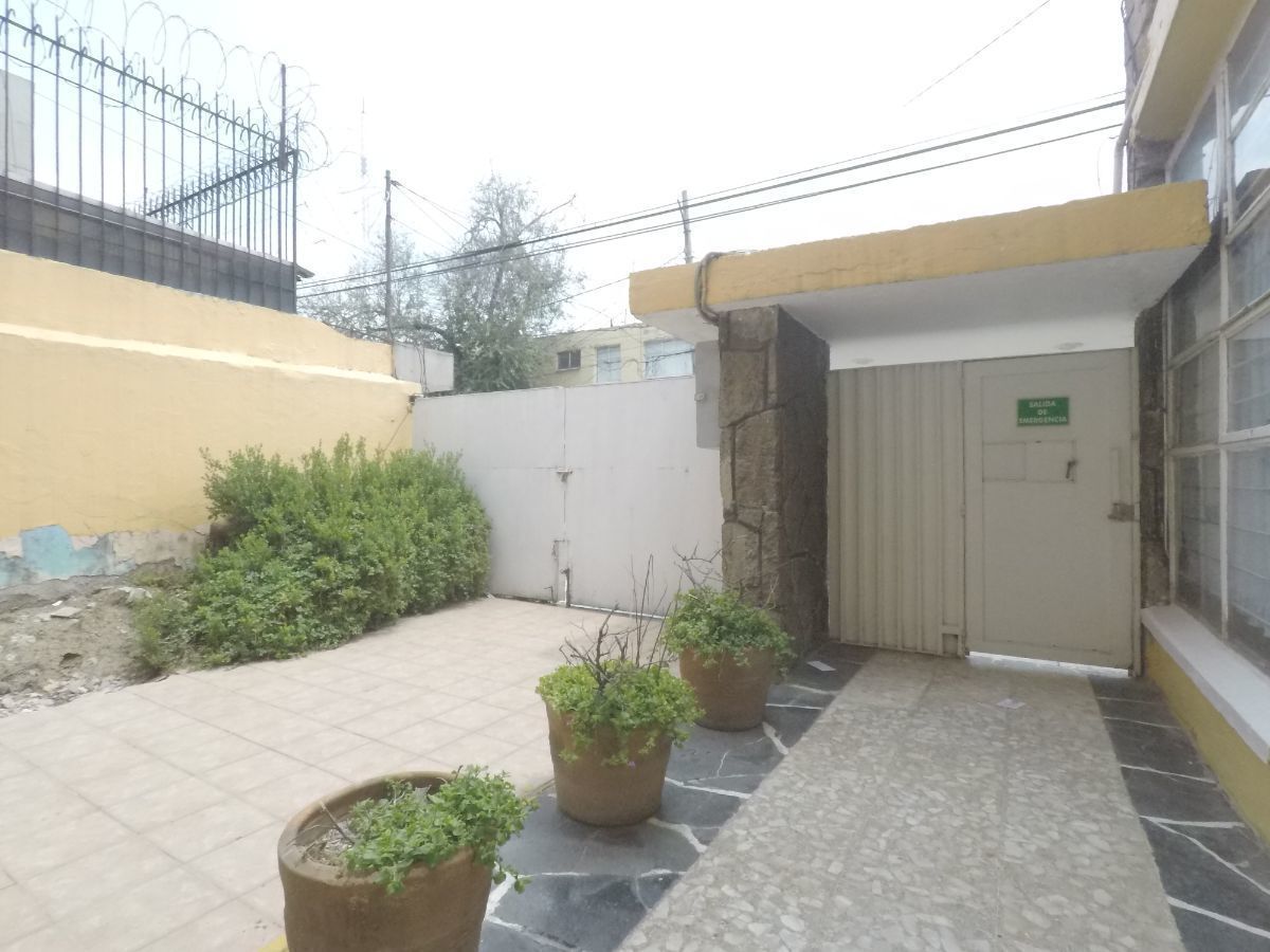 8 de 12