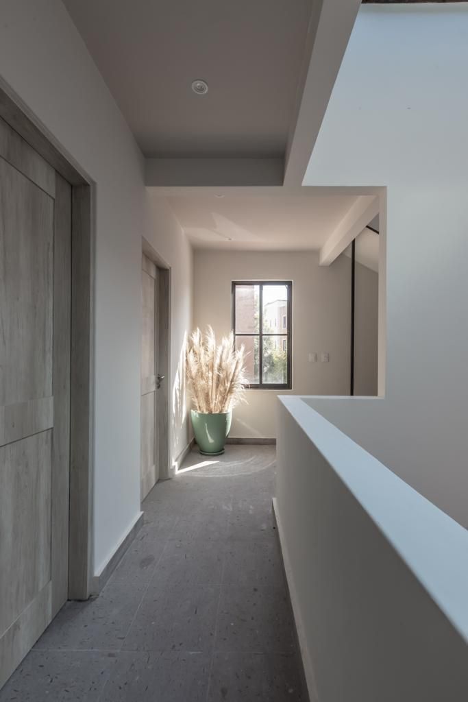 12 de 23: Pasillo en planta alta