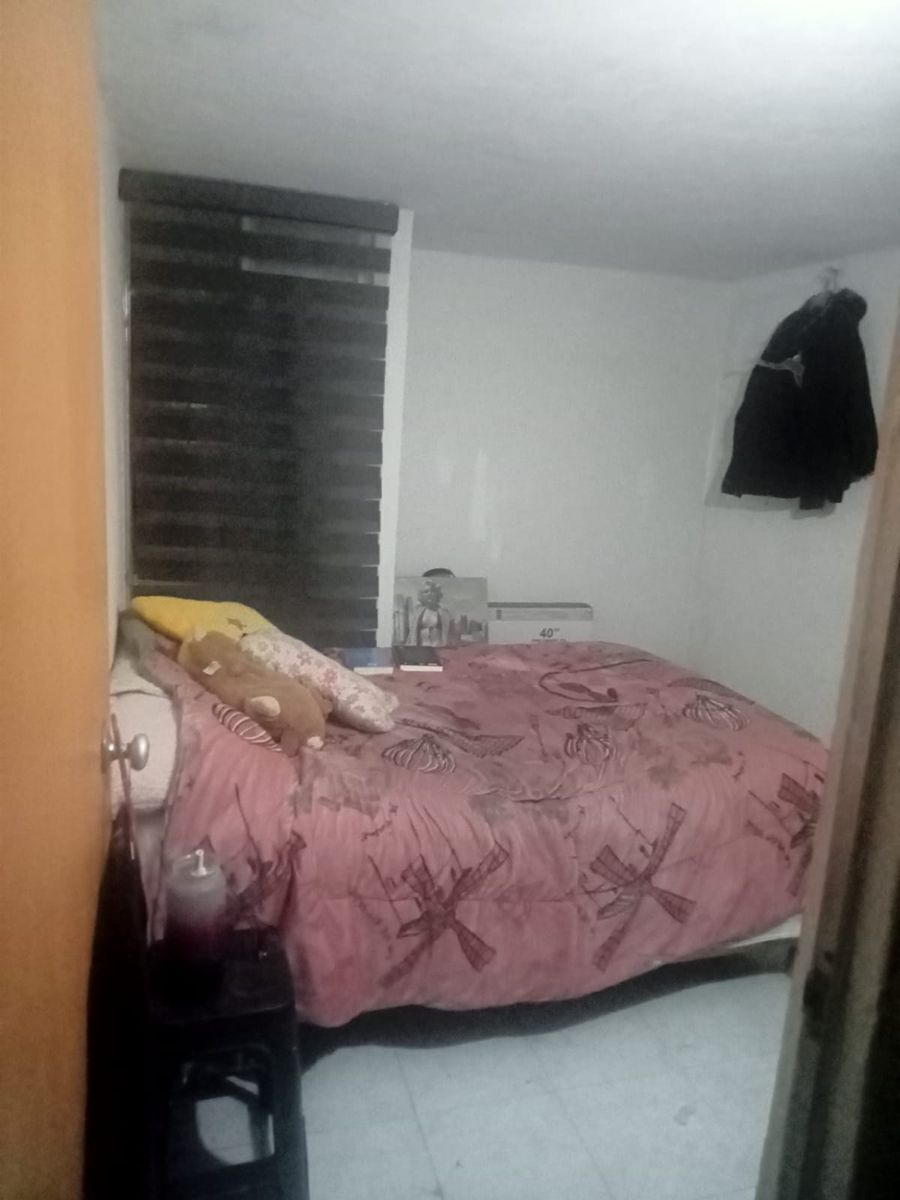 3 de 5: ALCOBA