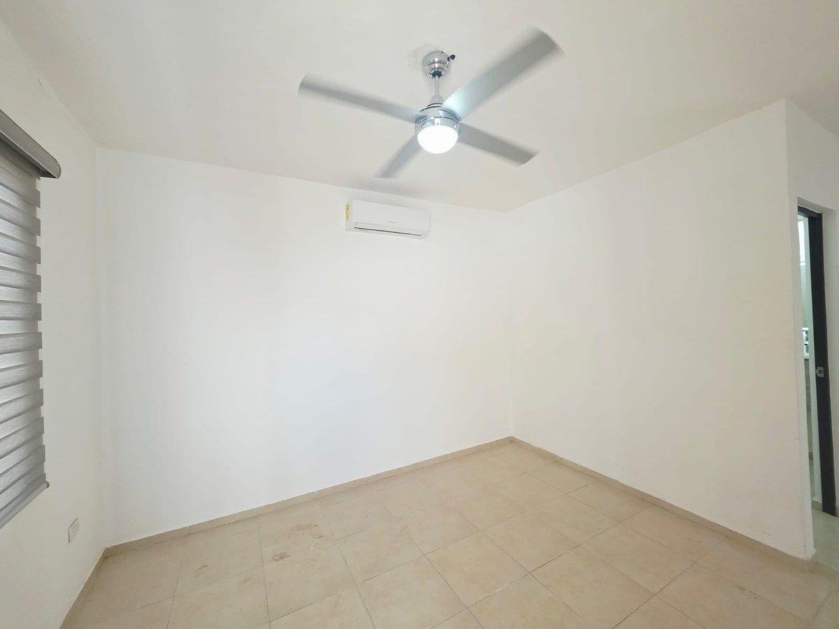 House in Caucel, Mérida, photo 5 of 32