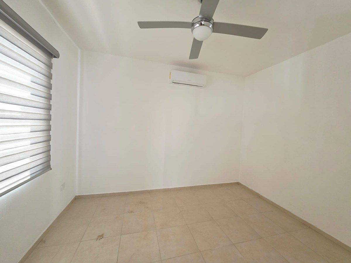 House in Caucel, Mérida, photo 3 of 32