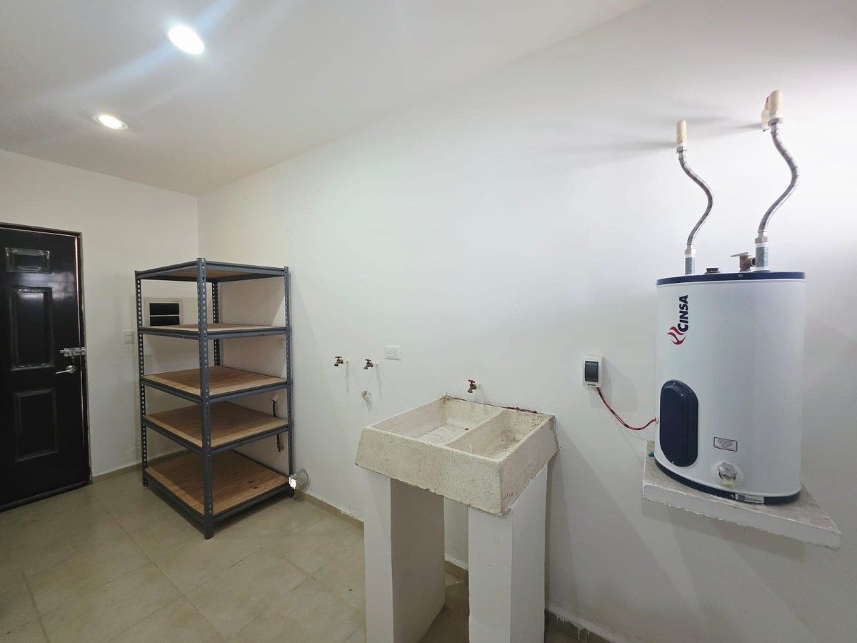House in Caucel, Mérida, photo 23 of 32