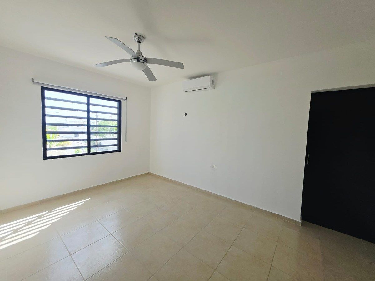 House in Caucel, Mérida, photo 16 of 32
