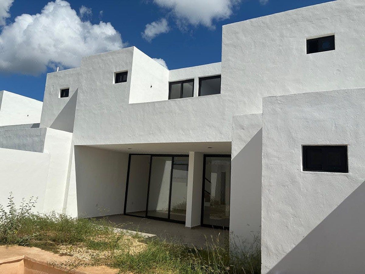 Casa en Venta en Privada Adara. Temozón Norte, Mérida