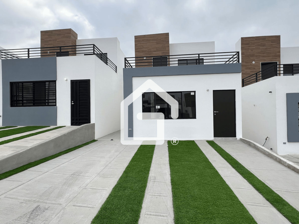 2 de 12: Fachada