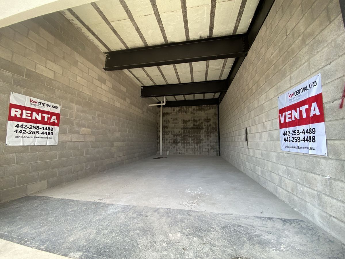 LOCAL COMERCIAL EN RENTA, EPIC CENTER ZAKIA!