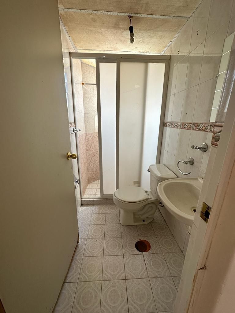 2 de 7: Baño completo