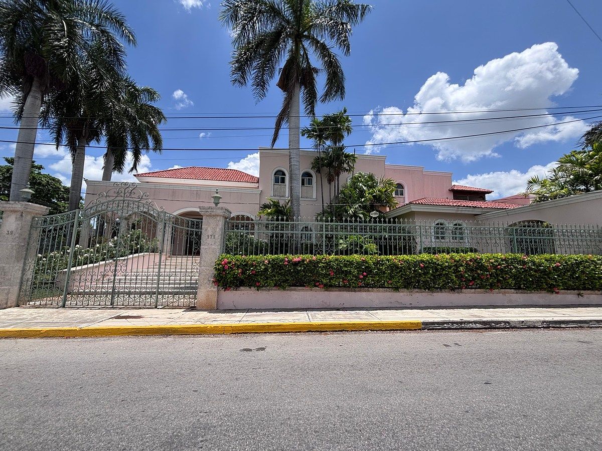 Casa à venda, Merida, foto 1 de 33