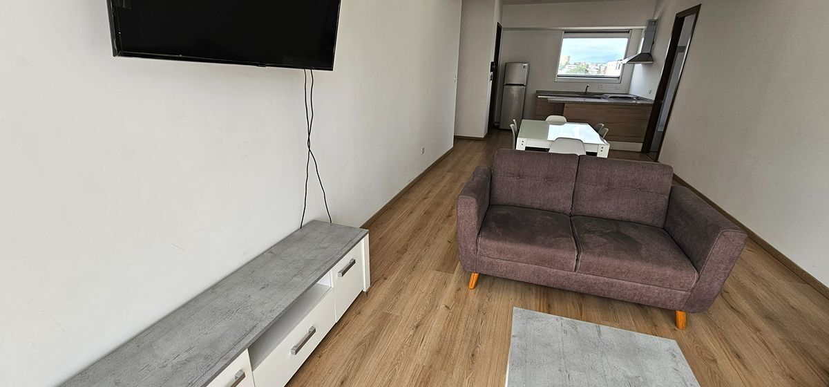 7 de 46: Sala