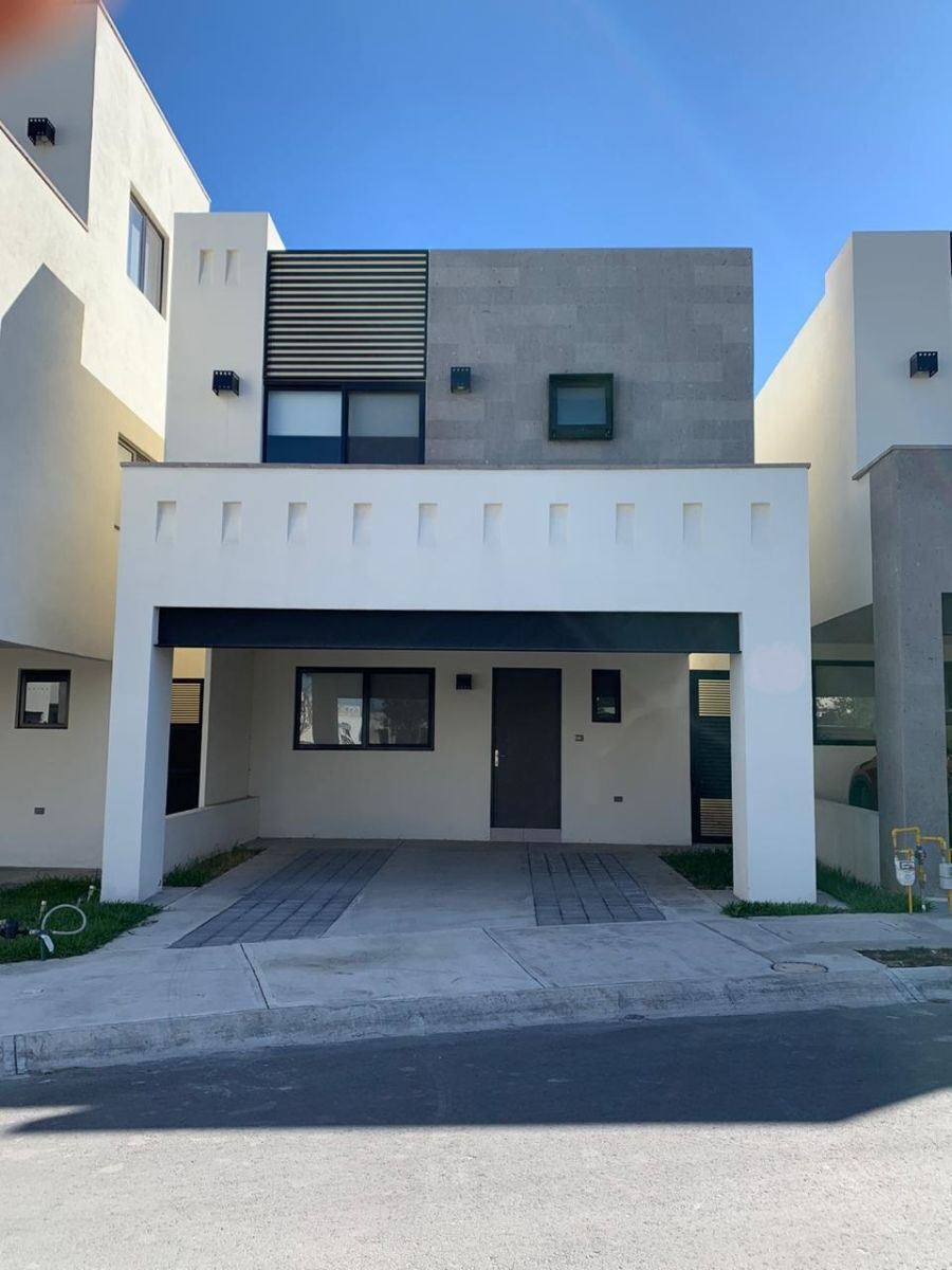 1 de 28: Fachada