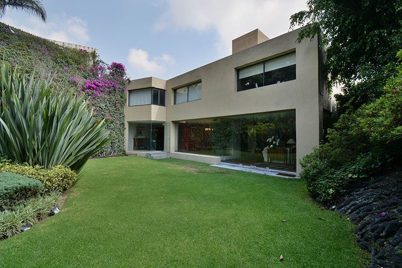Casas en venta en Jardines del Pedregal, Alvaro Obregón - Inmuebles24