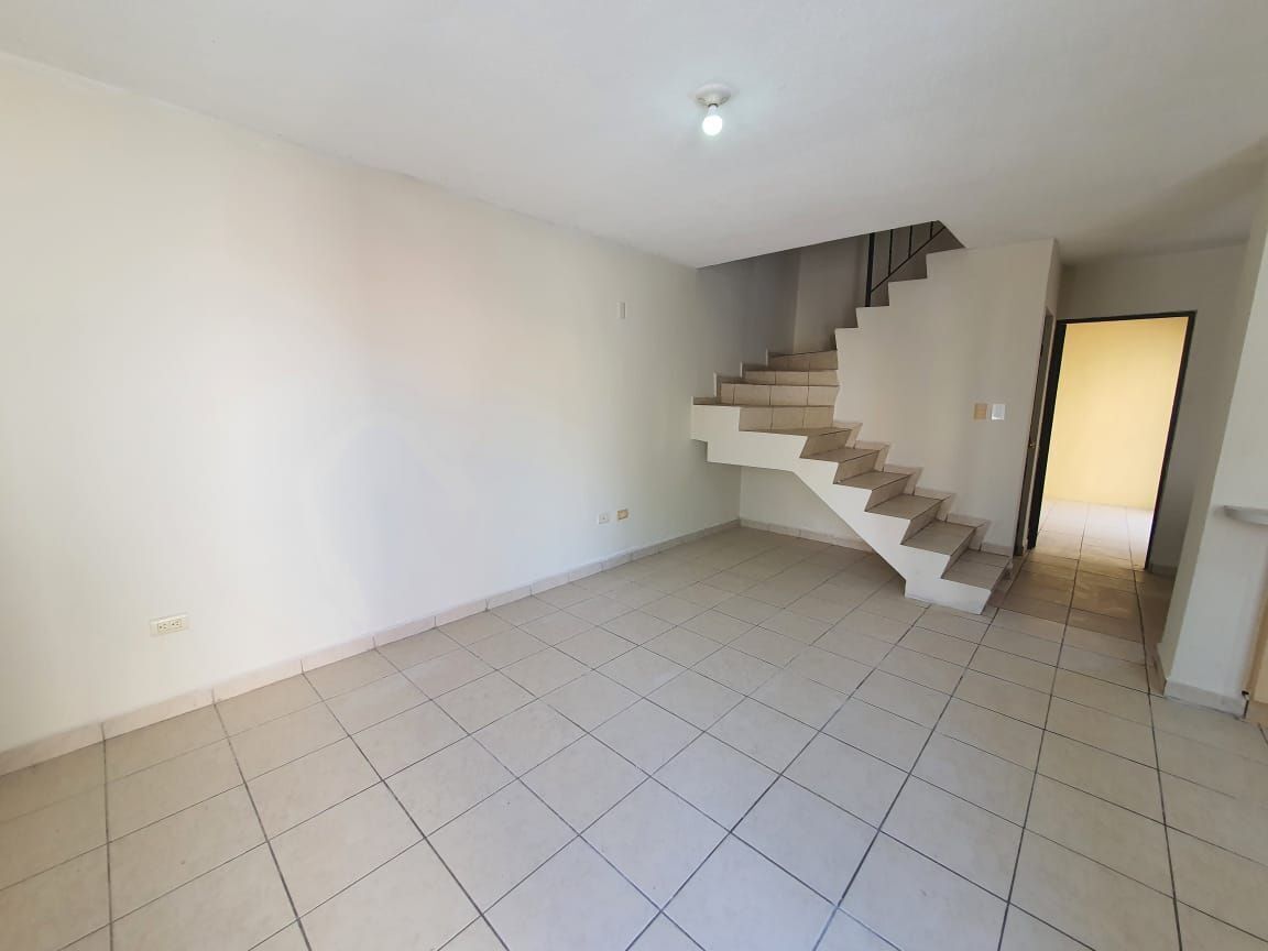 6 de 22: SALA Y COMEDOR