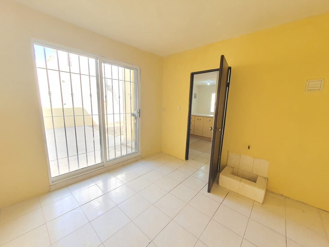 19 de 22: CUARTO DE LAVANDERÍA