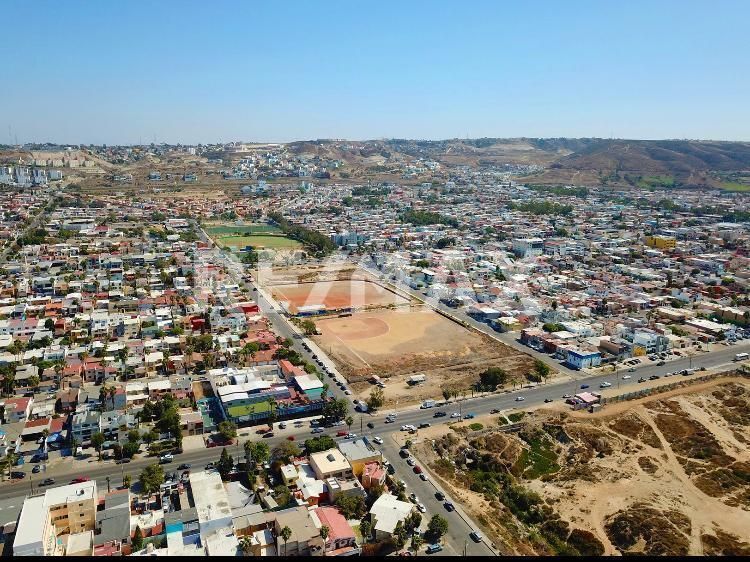TERRENO COMERCIAL EN VENTA, foto 1 de 8