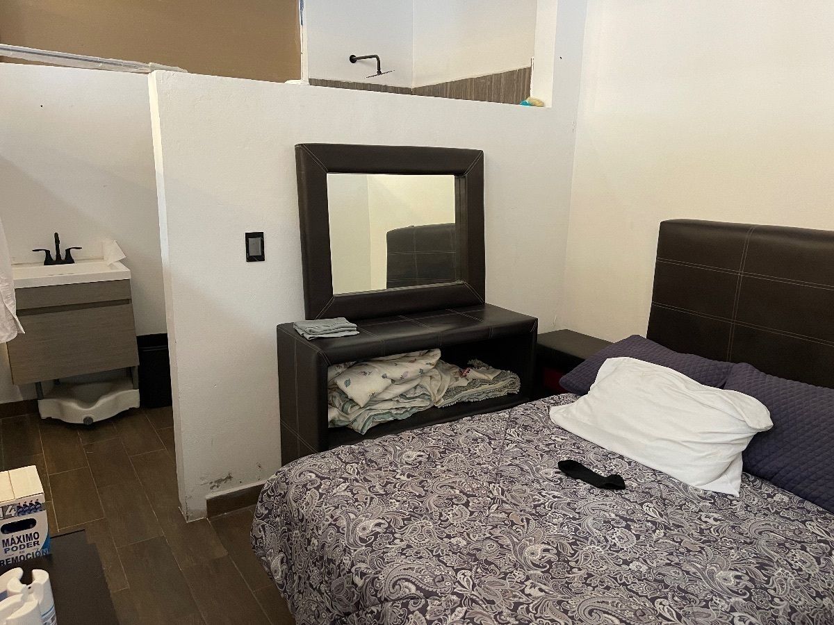 39 de 39: Cuarto de servicio