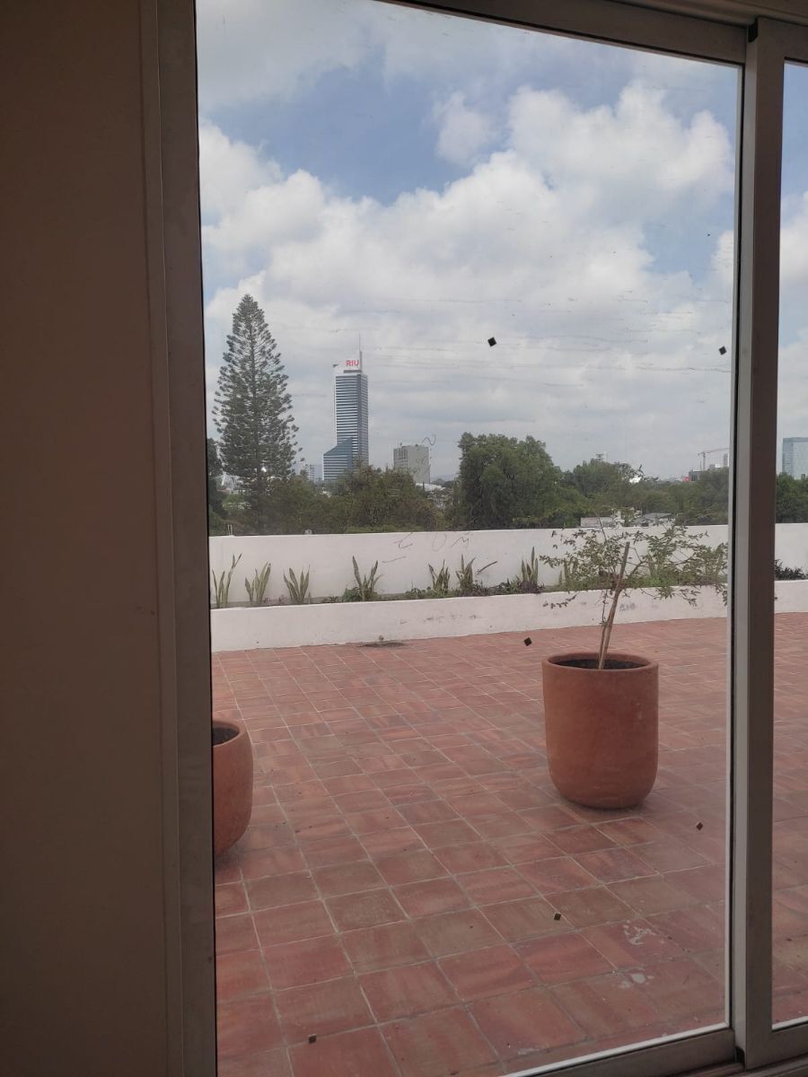 13 de 13: otra vista de la terraza
