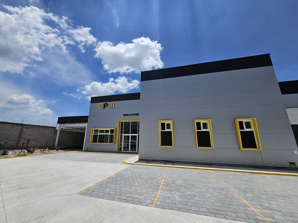 6 of 13: Business center 2