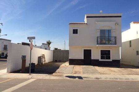 Conoce esta amplia casa en residencial privado Natura | EasyBroker