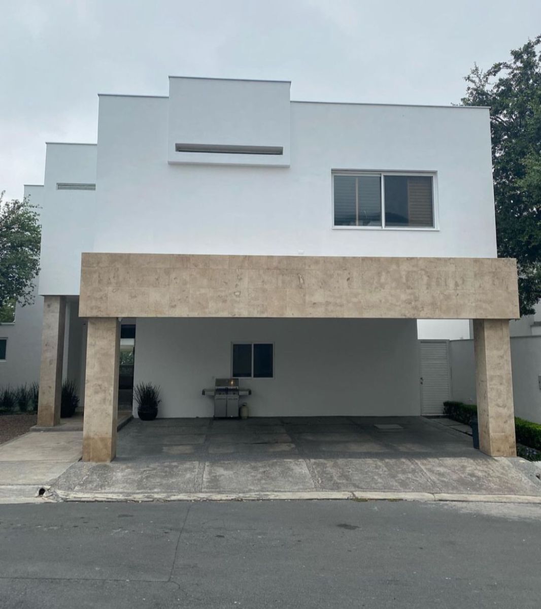 1 de 7: FACHADA DE LA CASA