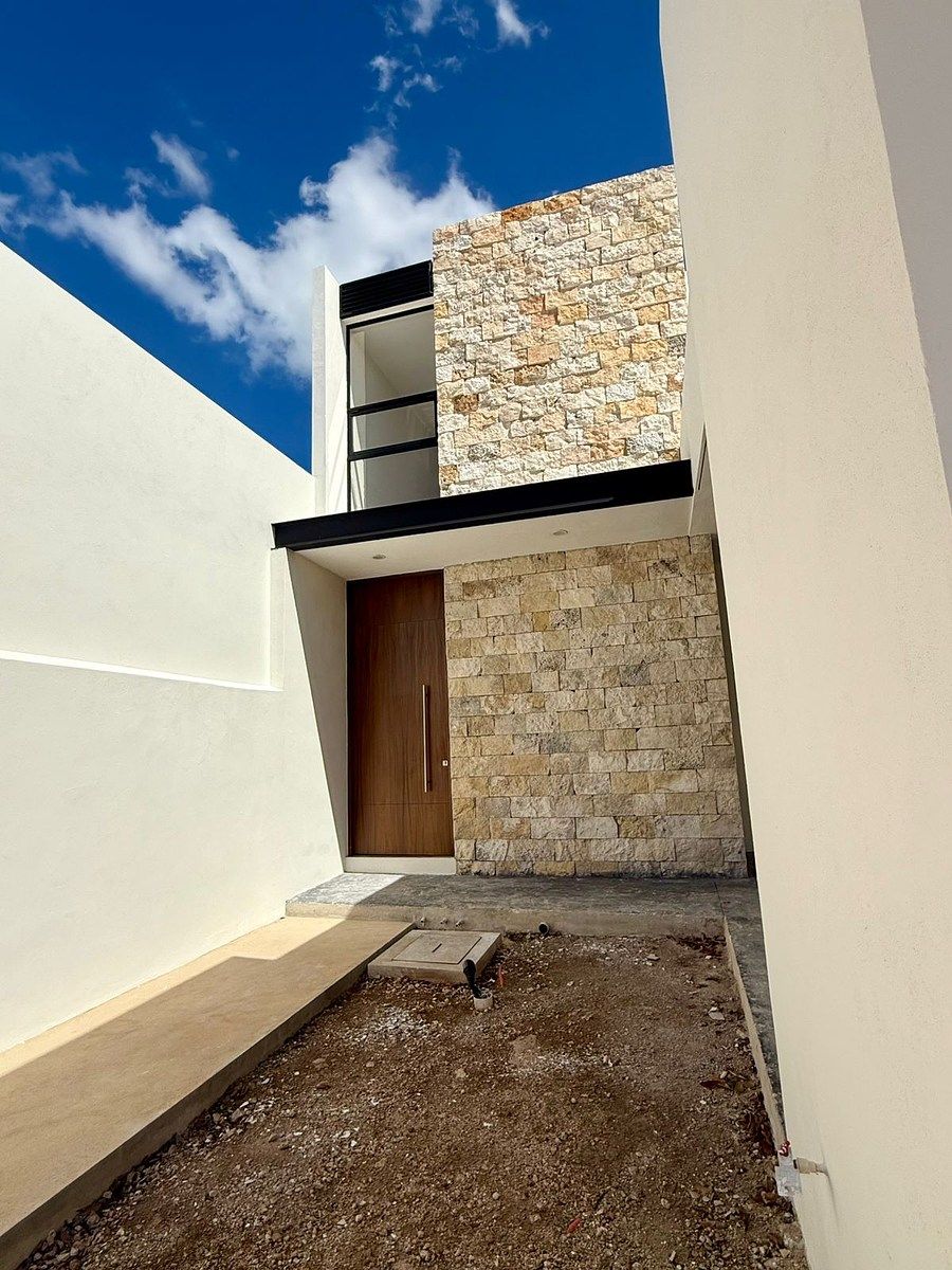 Casa en Venta Privada Margaritas 190, Cholul Mod D, foto 1 de 47