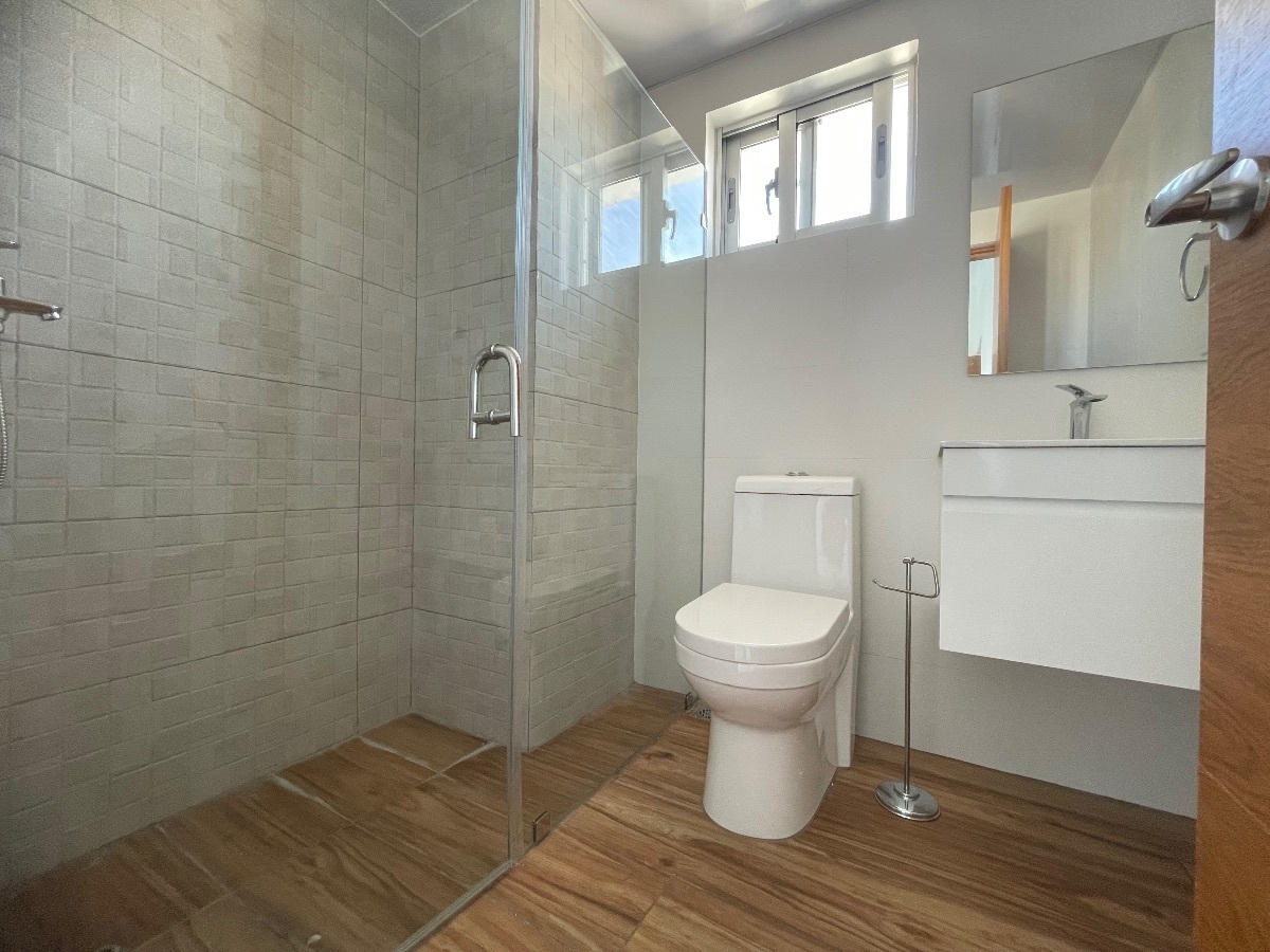 10 de 16: Baño secundario