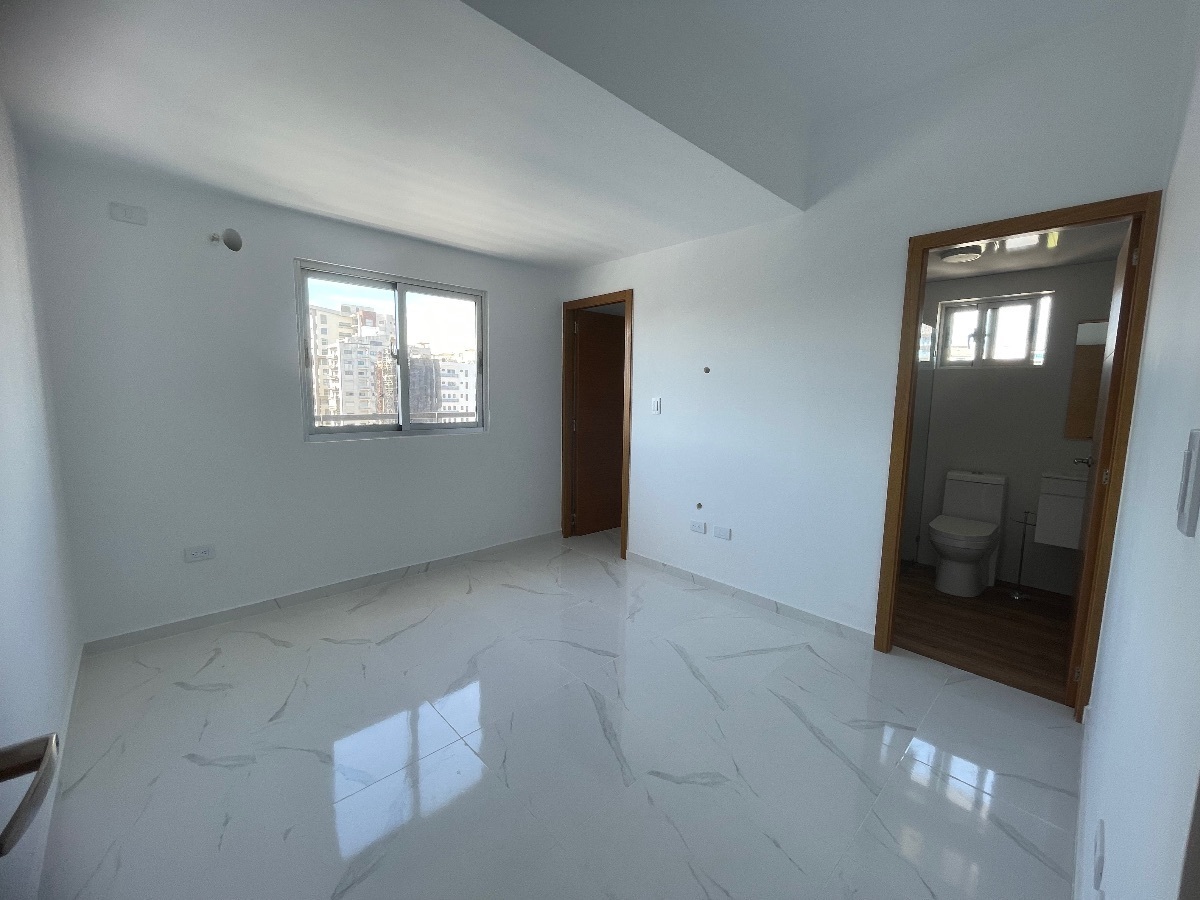 9 de 16: Habitación secundaria