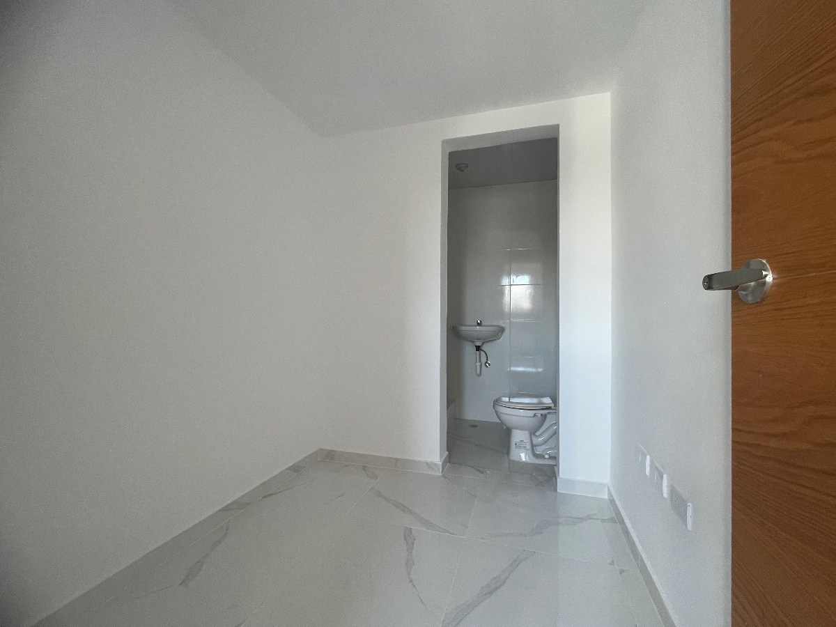 13 de 16: Cuarto de servicio