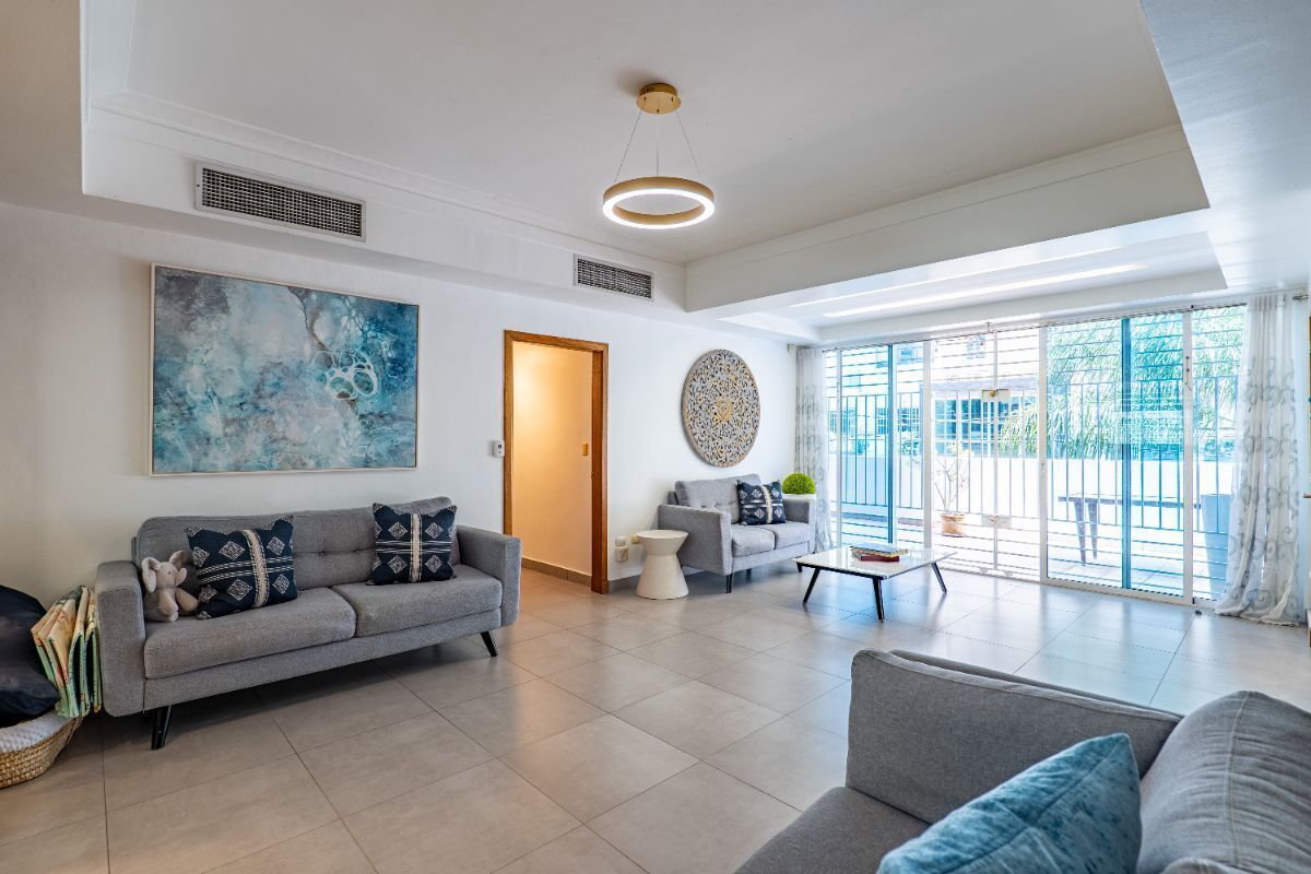 1 de 26: Sala