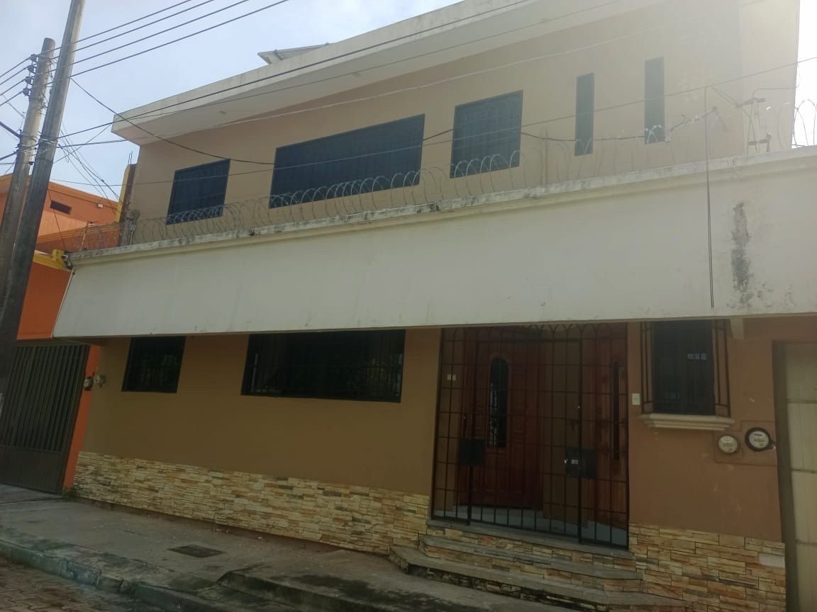 3 de 27