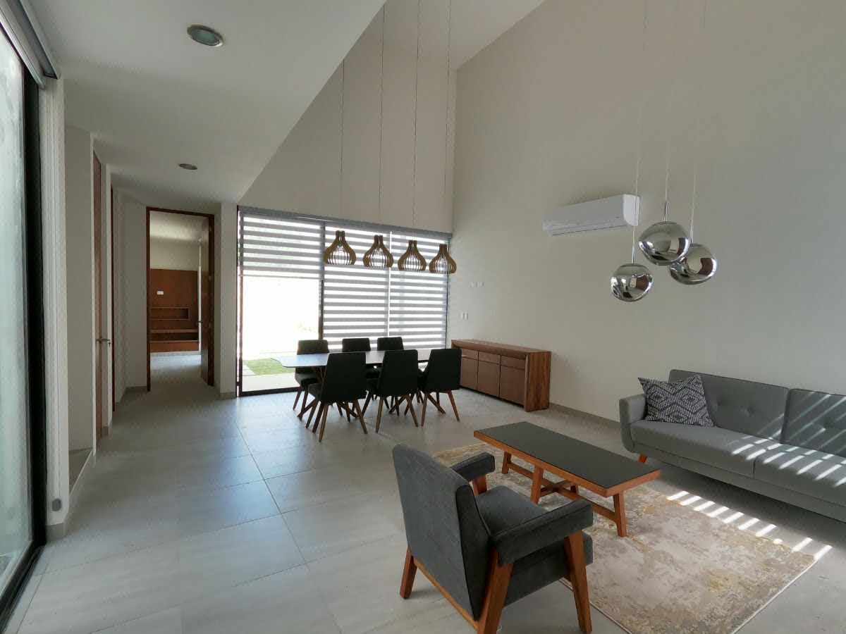 Casa en Venta en Mérida Yucatán en Privada en Cholul