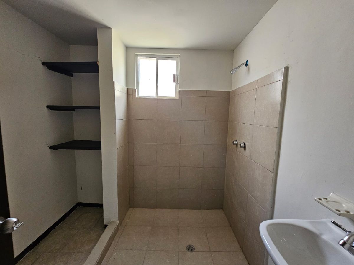 22 de 32: BAÑO REC PRINCIPAL