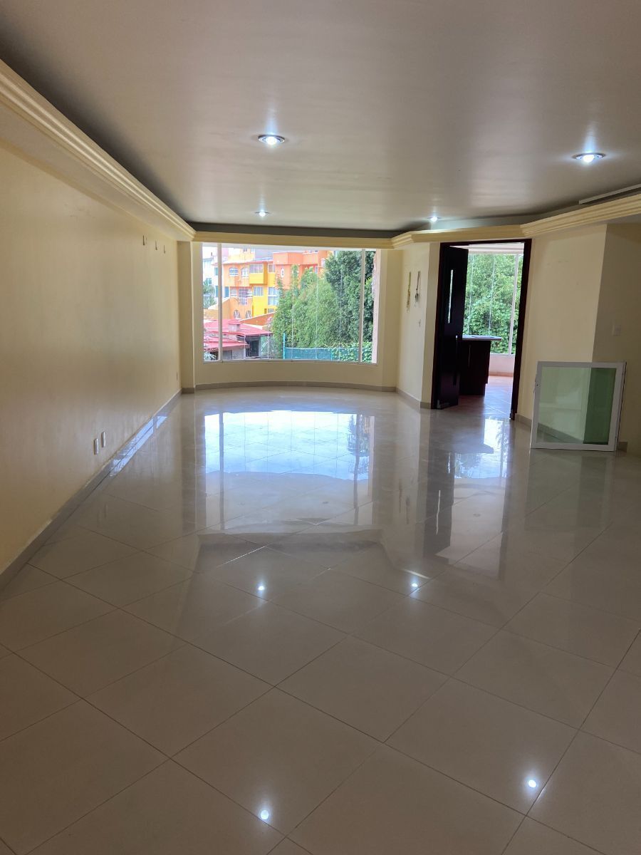 3 de 21: Estancia Comedor