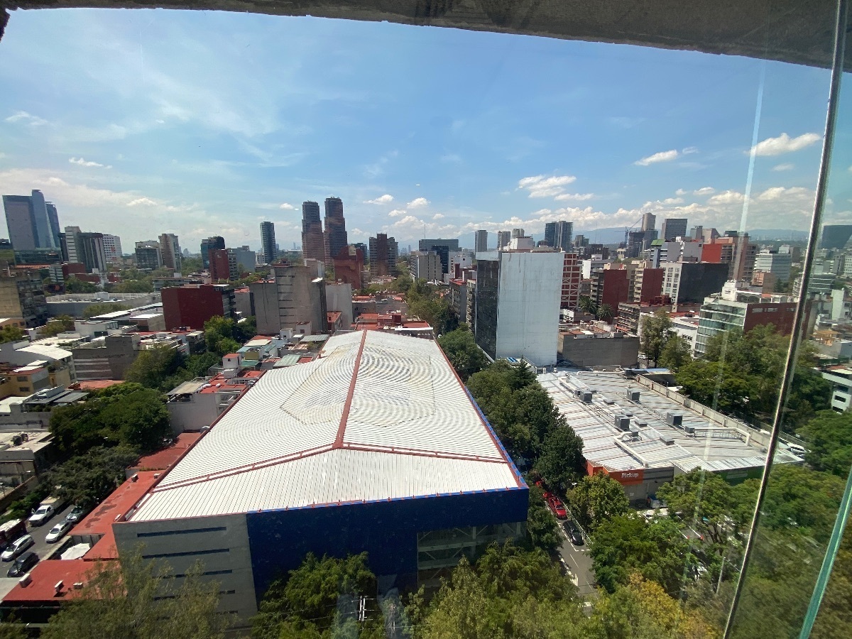 4 de 16